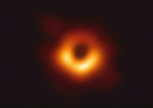 2019年——人类首张黑洞照片面世