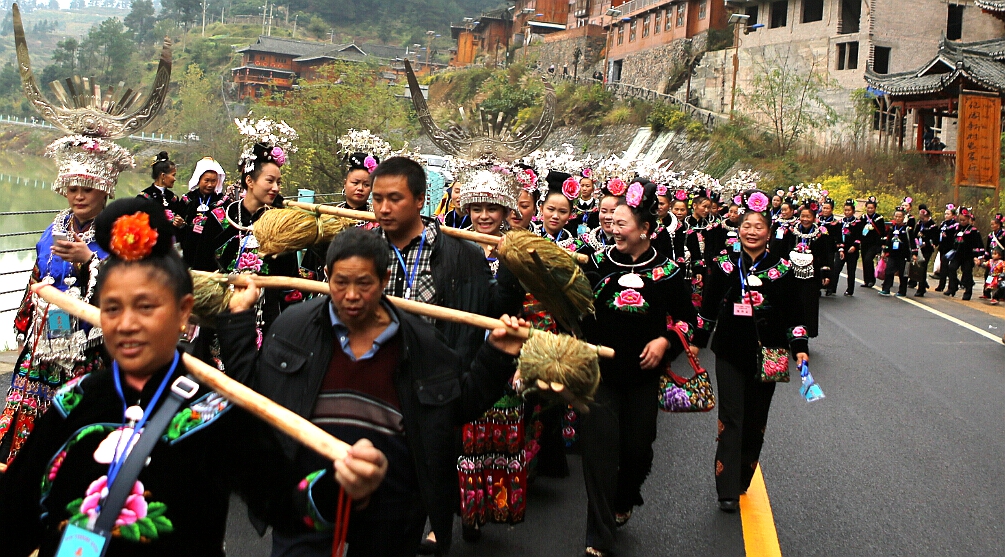 2014雷山苗年姑妈回娘家 (27).jpg