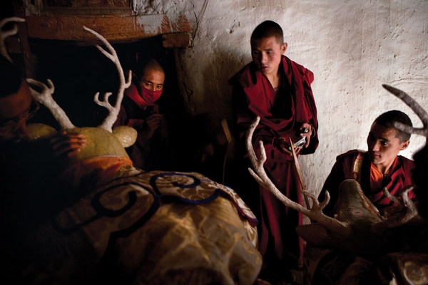 ̽���Ჴ������ 