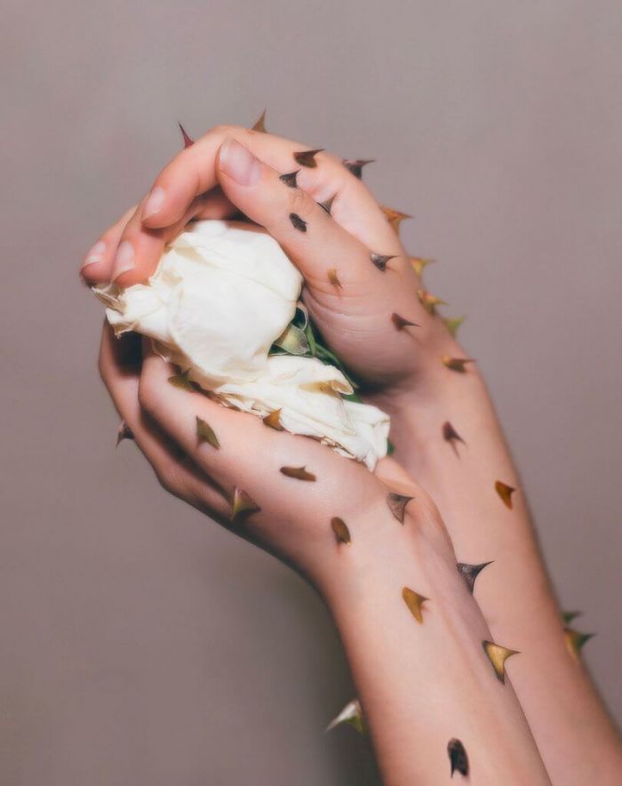 09-photo-surrealist-lauren-zaknoun-810x1024
